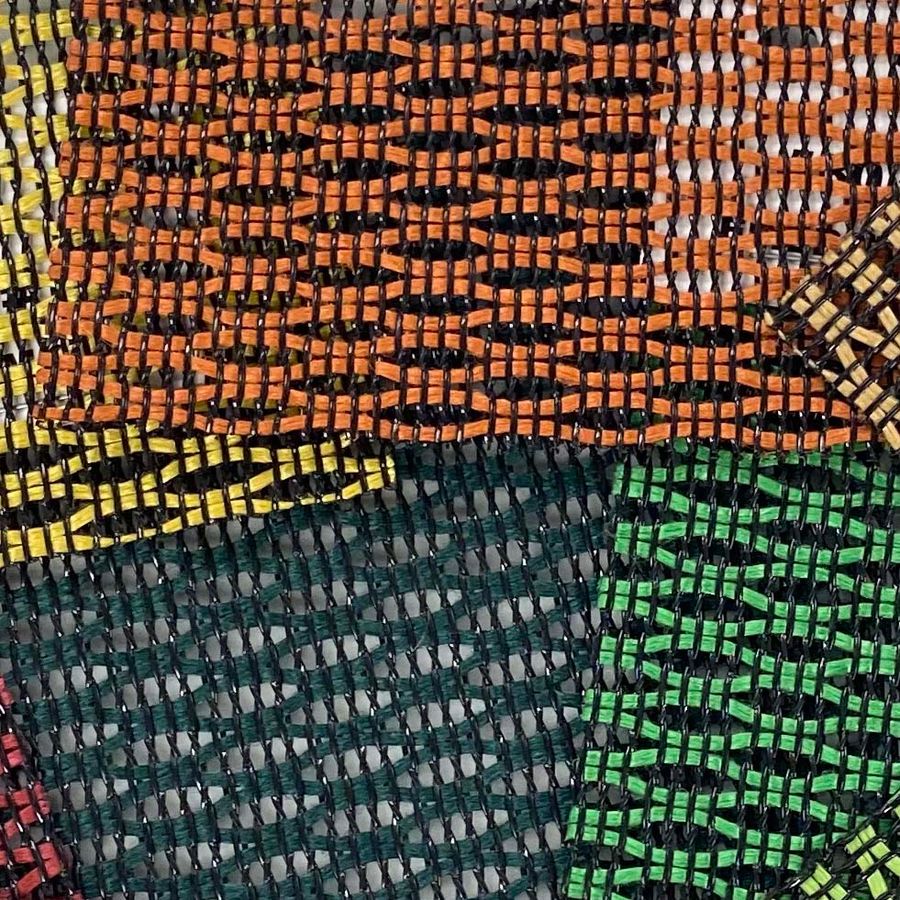 Quantum woven elastomeric mesh samples